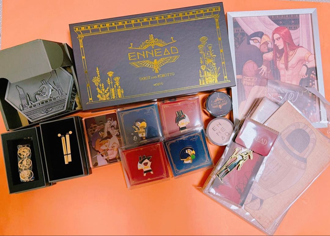 エネアド ホルス　セト　グッズ　ピンバッジ