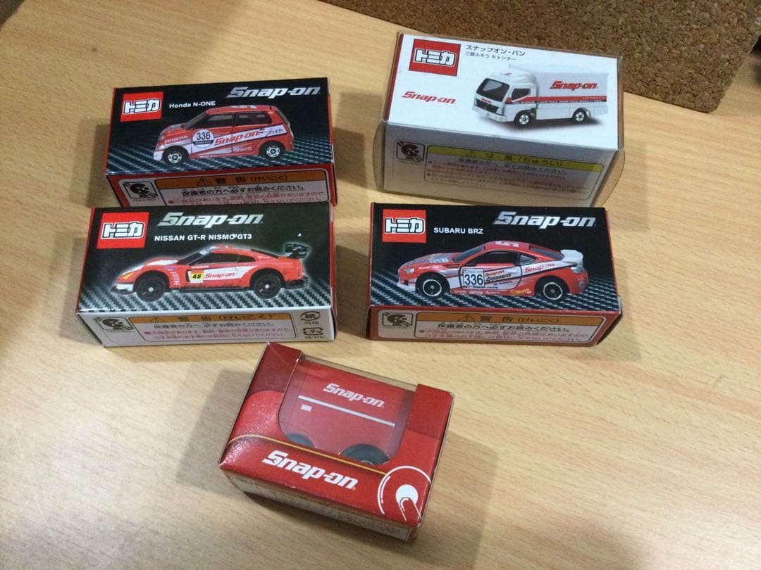 スナップオン特注トミカ　5台セット　未使用品　Snap-on Racing