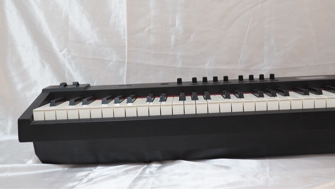 ROLAND ローランドRD-88 ステージピアノ