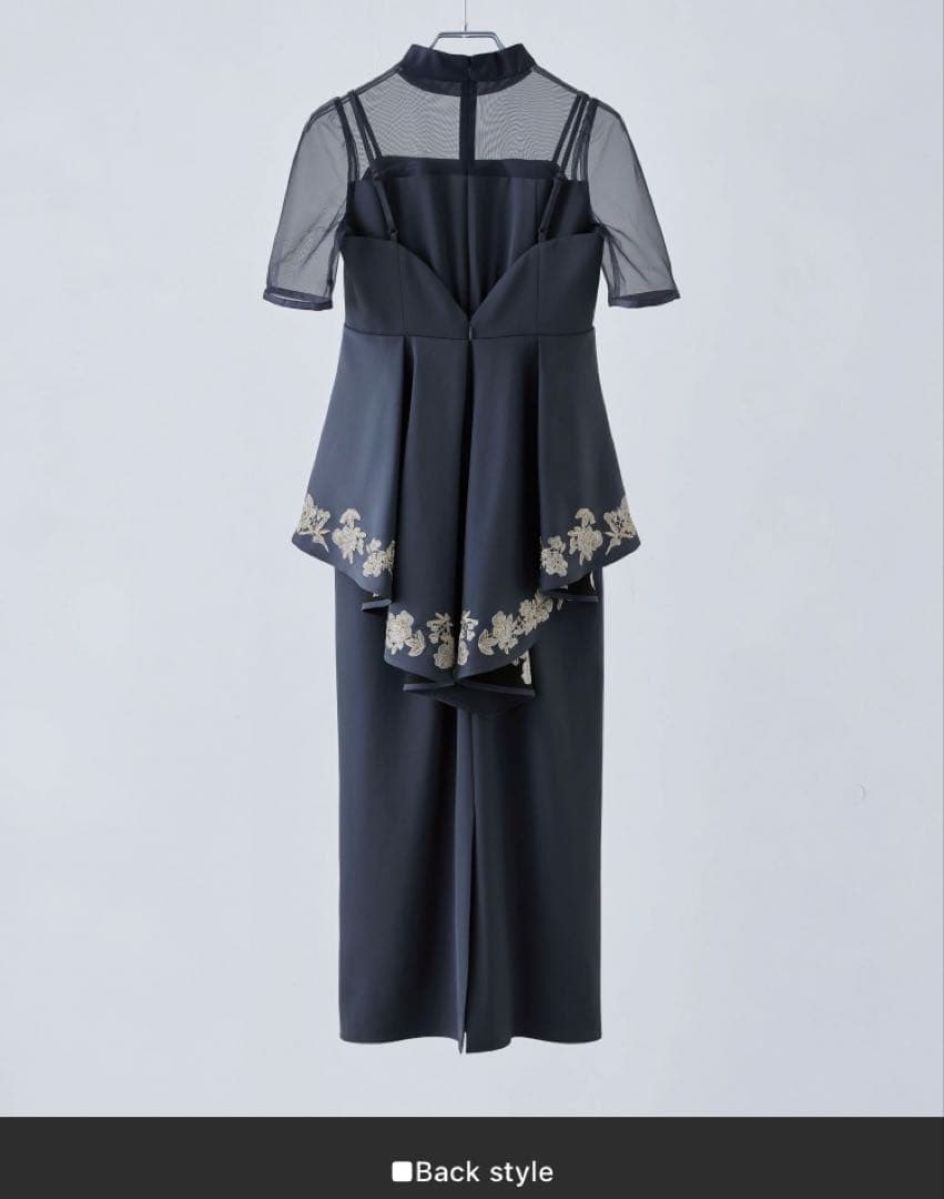 【美品】刺繍ペプラムビスチェ＆Iラインドレスセットアップ　ブラック