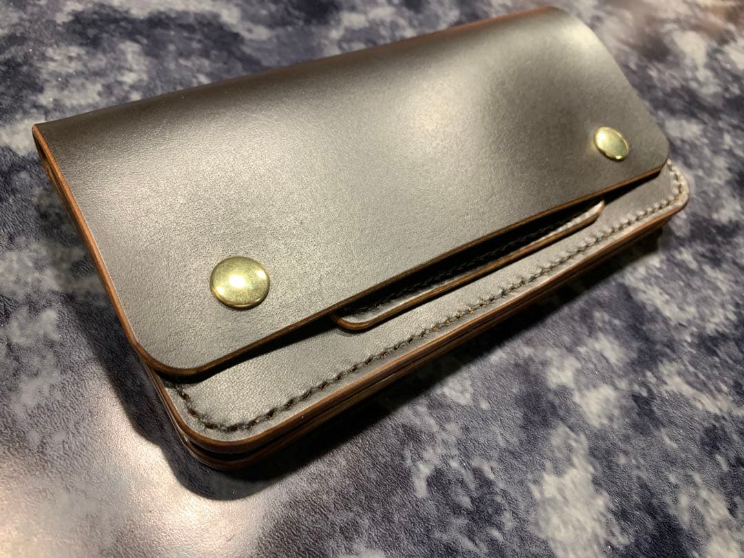 トラッカーウォレット　新喜皮革茶芯ホースバット製　アウトレット品