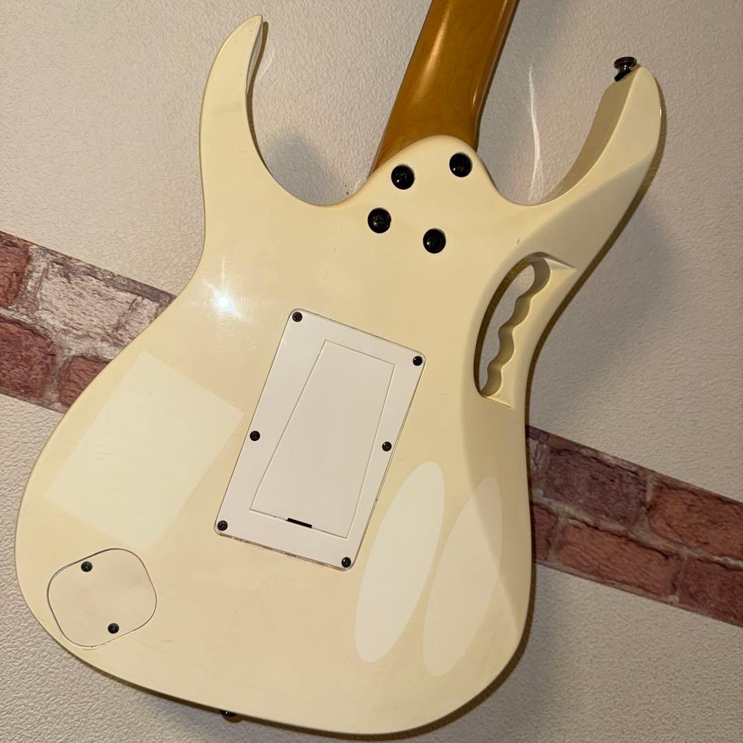 Ibanez JEM555 White Steve Vai シグネチャーモデル