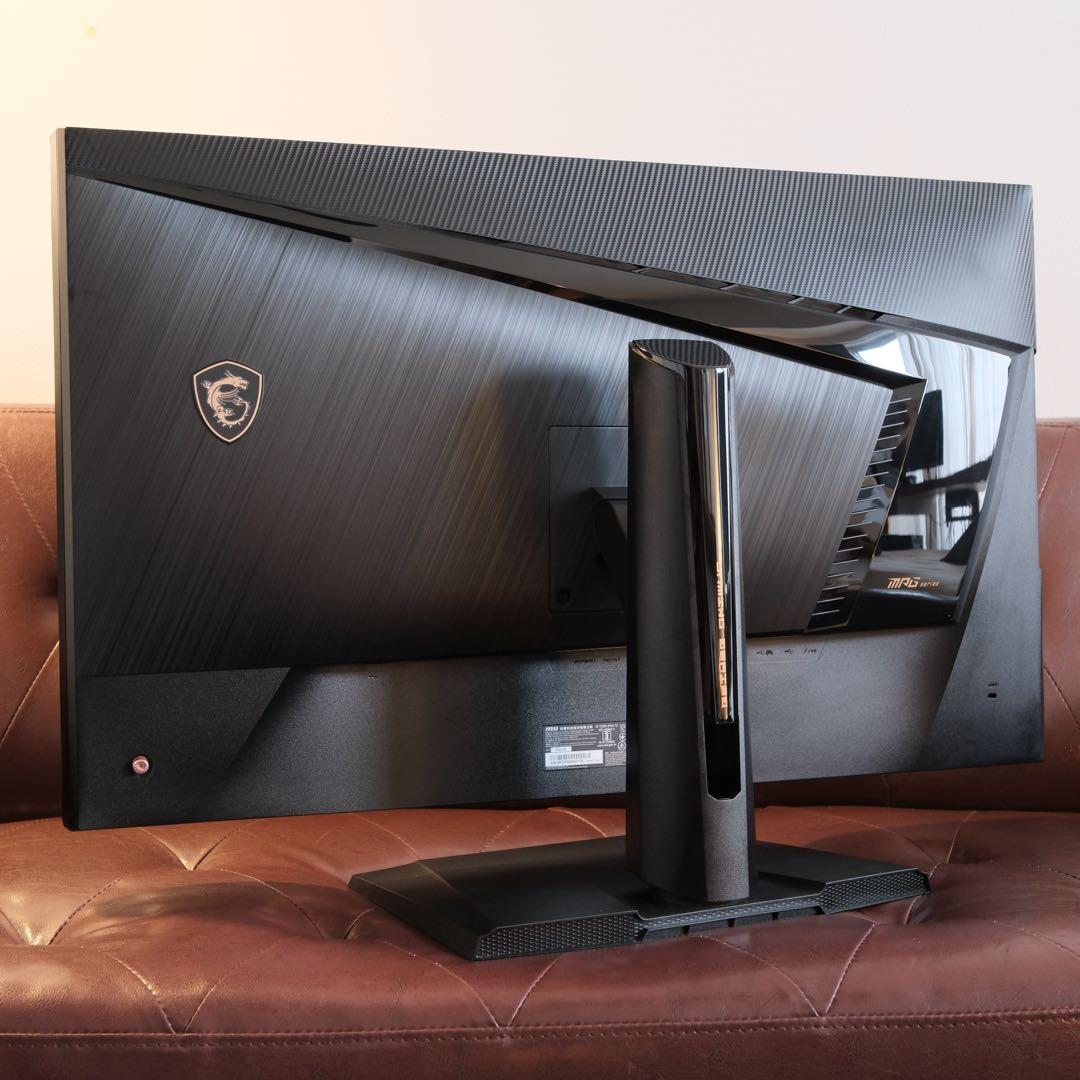 【Bernacles】MSI 32インチMPG321UR-QD 4Kモニタ