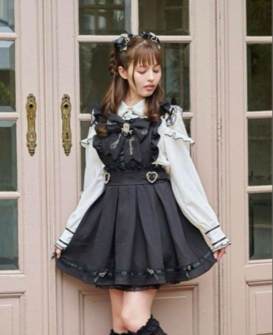 LIZ LISA（リズリサ） バックカシュクールエプロンジャンスカ ブラック