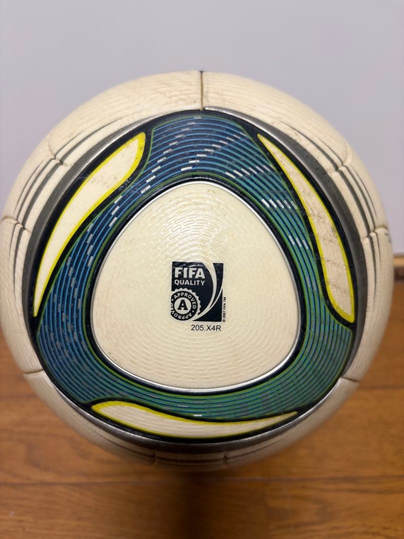 adidas スピードセル SPEEDCELL サッカーボール　5号球