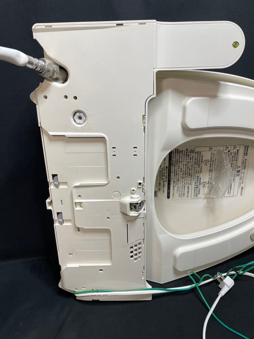 東芝　温水洗浄便座　CLEAN WASH　　2022年製　1258