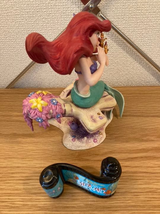 wdccリトルマーメイドSeahorse Surpriseアリエルタイトルロール