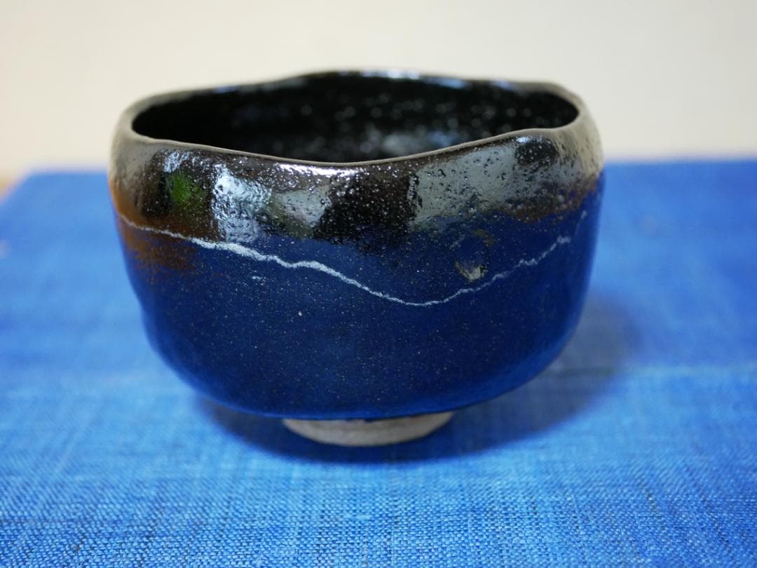 白幕釉　黒楽茶碗　高台寺窯