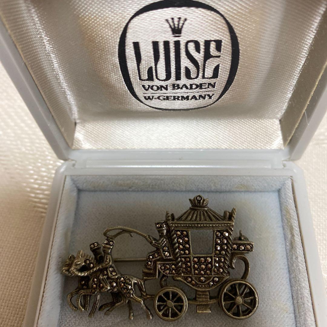 イギリス　アンティーク　マーカサイトブローチ