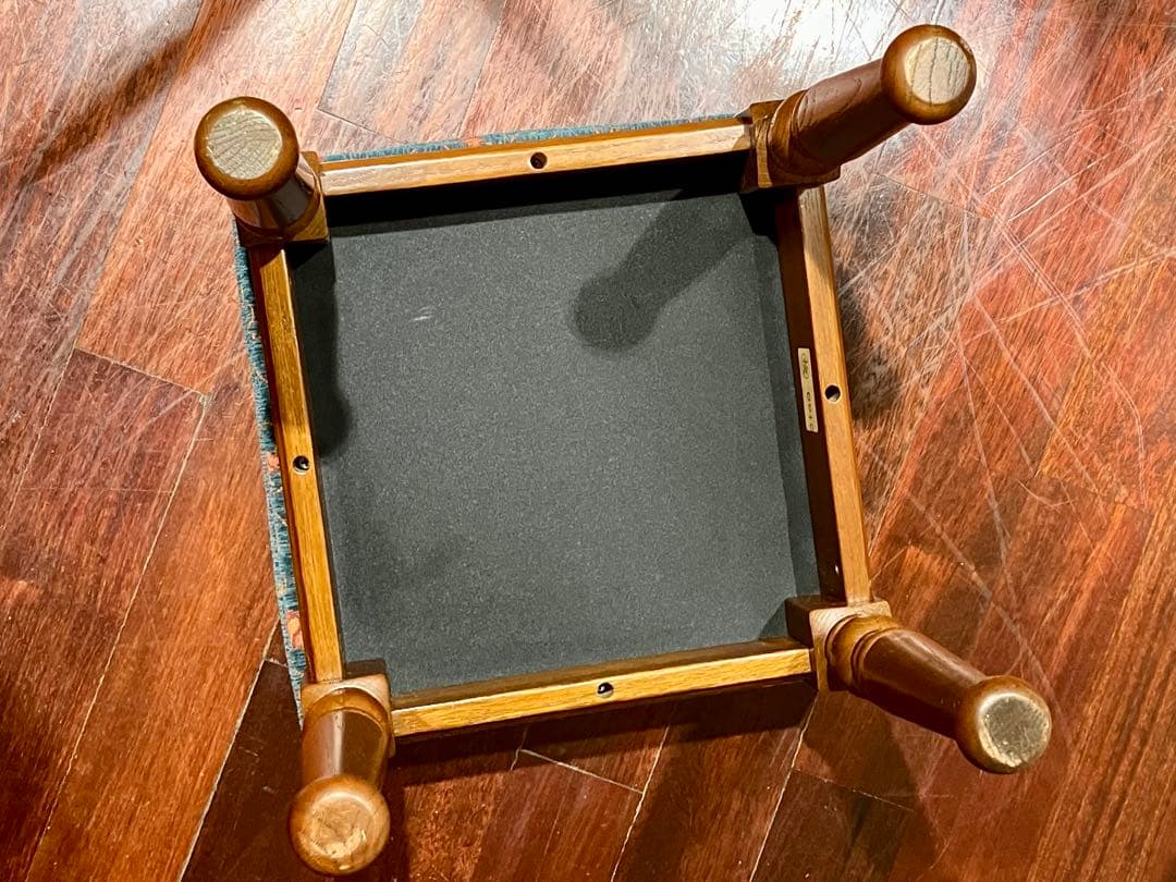 カントリーハウス 英国カントリー オーク材スツール 布張り 三越ブルージュ