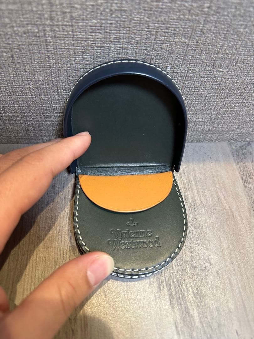 Vivienne Westwood ケース ネイビー