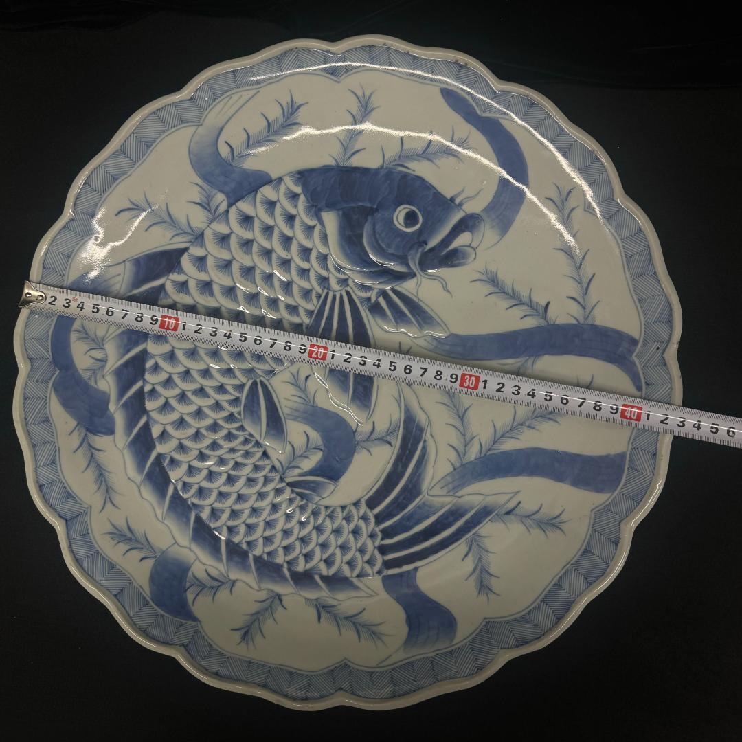 希少！伊万里焼　古伊万里　大明成化年製 銘　染付　飾皿　骨董品　魚文様