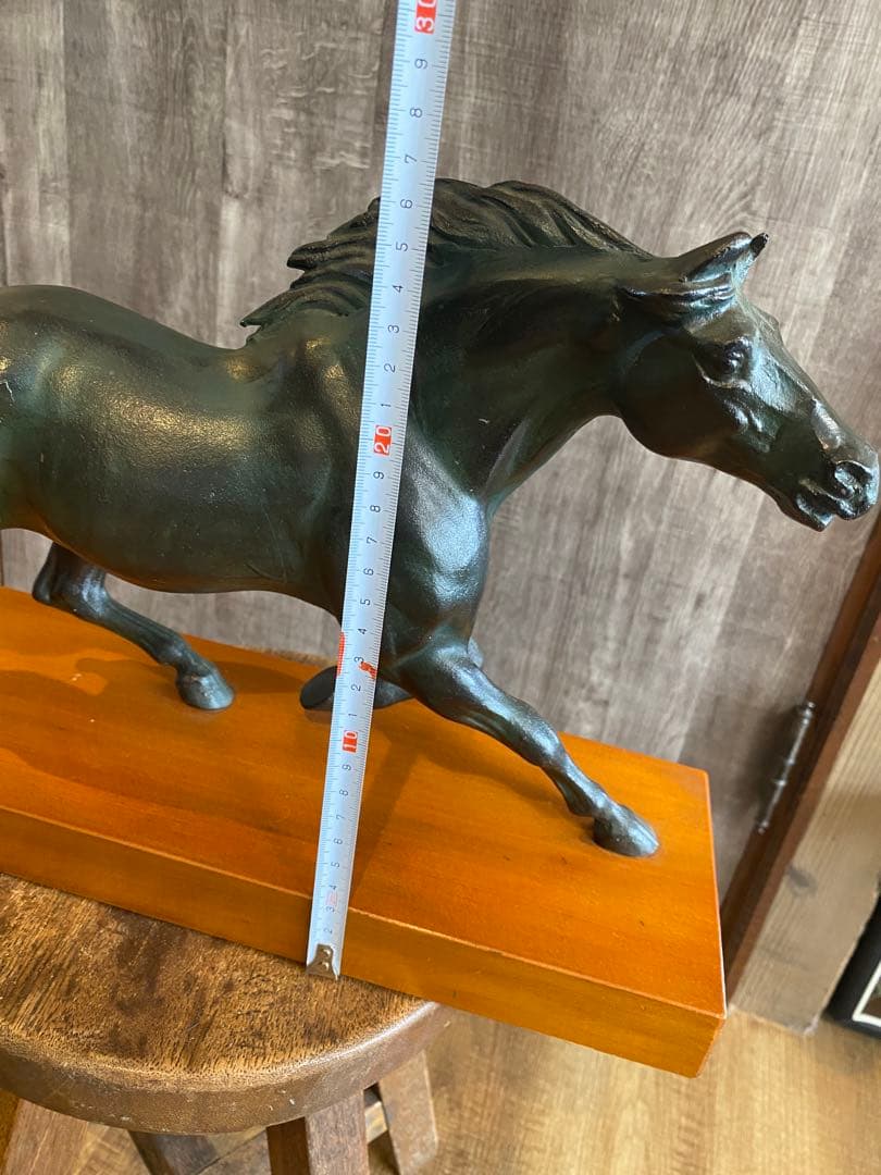 馬の置き物　ブロンズ