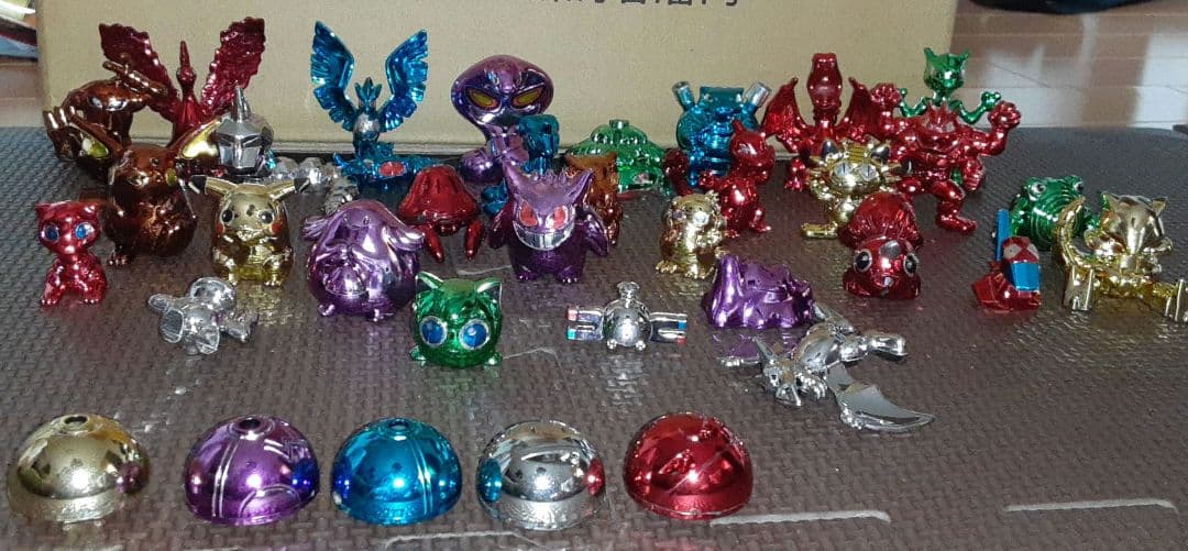 ポケモン　メタリックフィギュア36個　まとめ売り