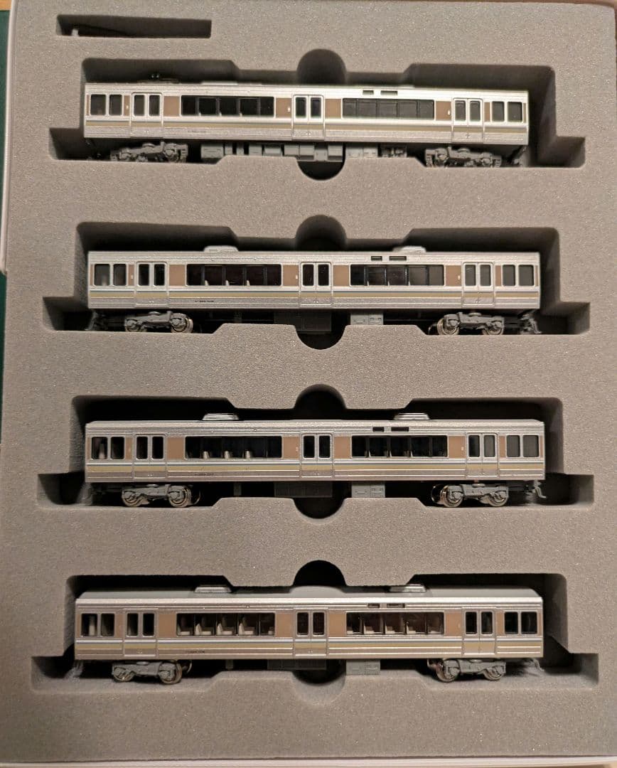 10-388·389 223系1000番台 直流近郊形電車基本セット＆増結セット