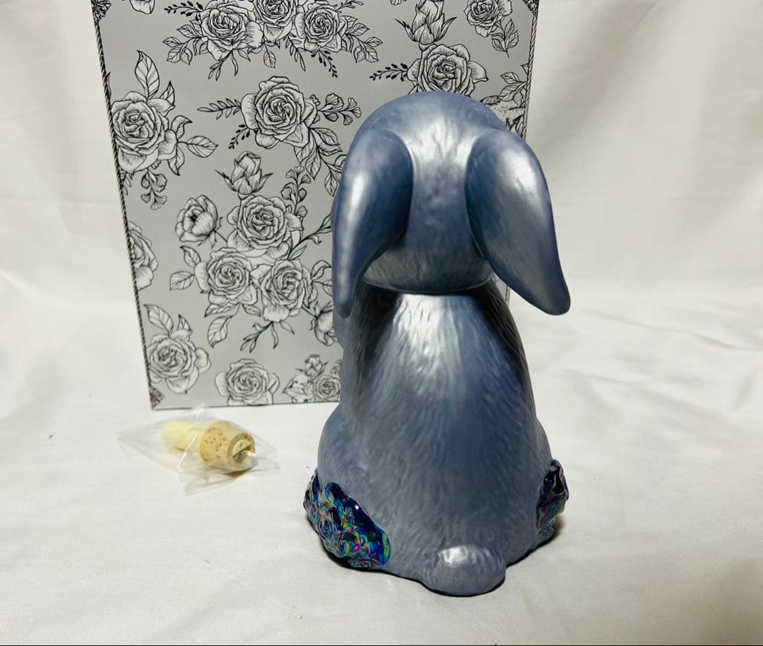 完売品　フラワーラビッツ　デキャンタ　ピアス　ポアラー・箱付　未開封　ブランデー