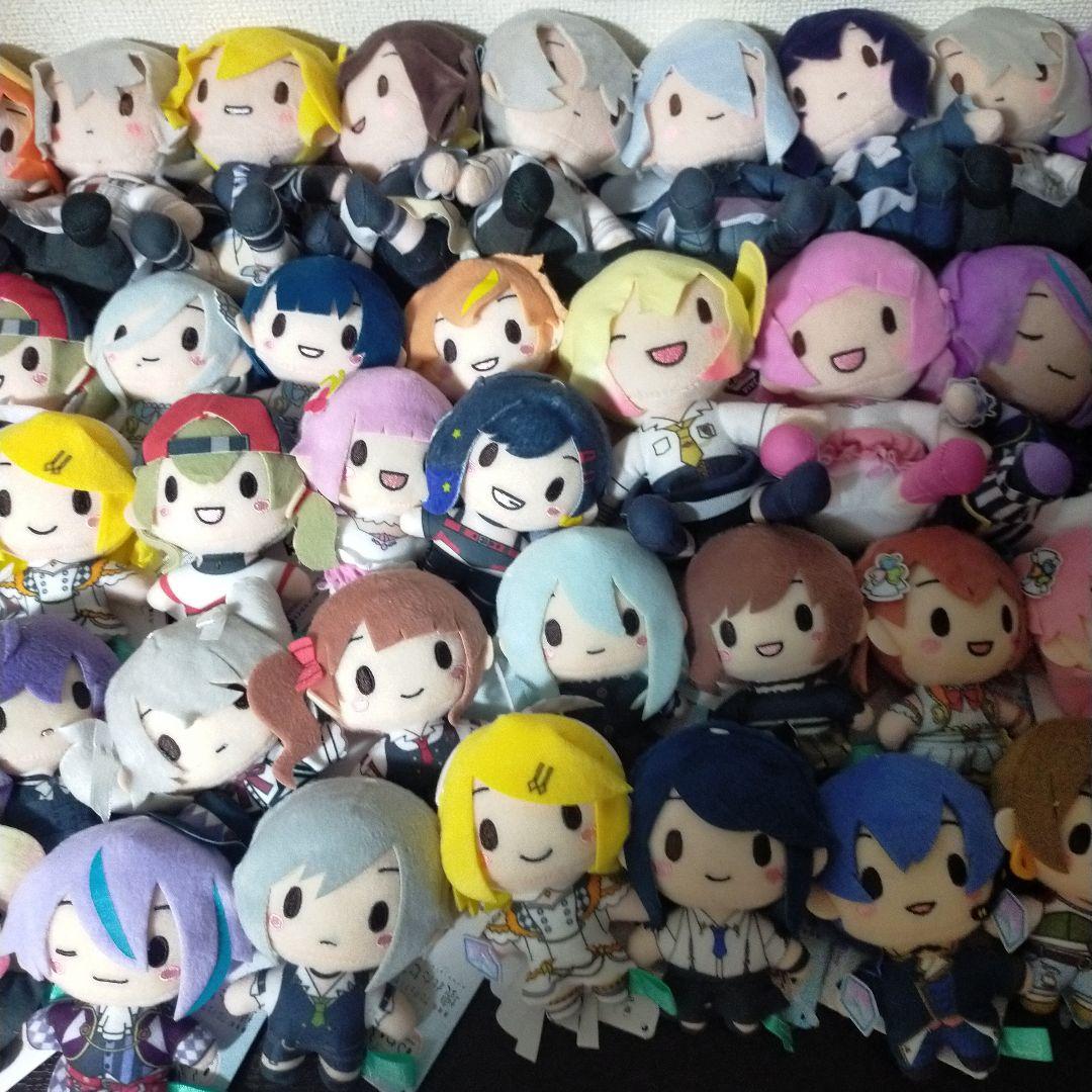 多彩なキャラクターぬいぐるみセット