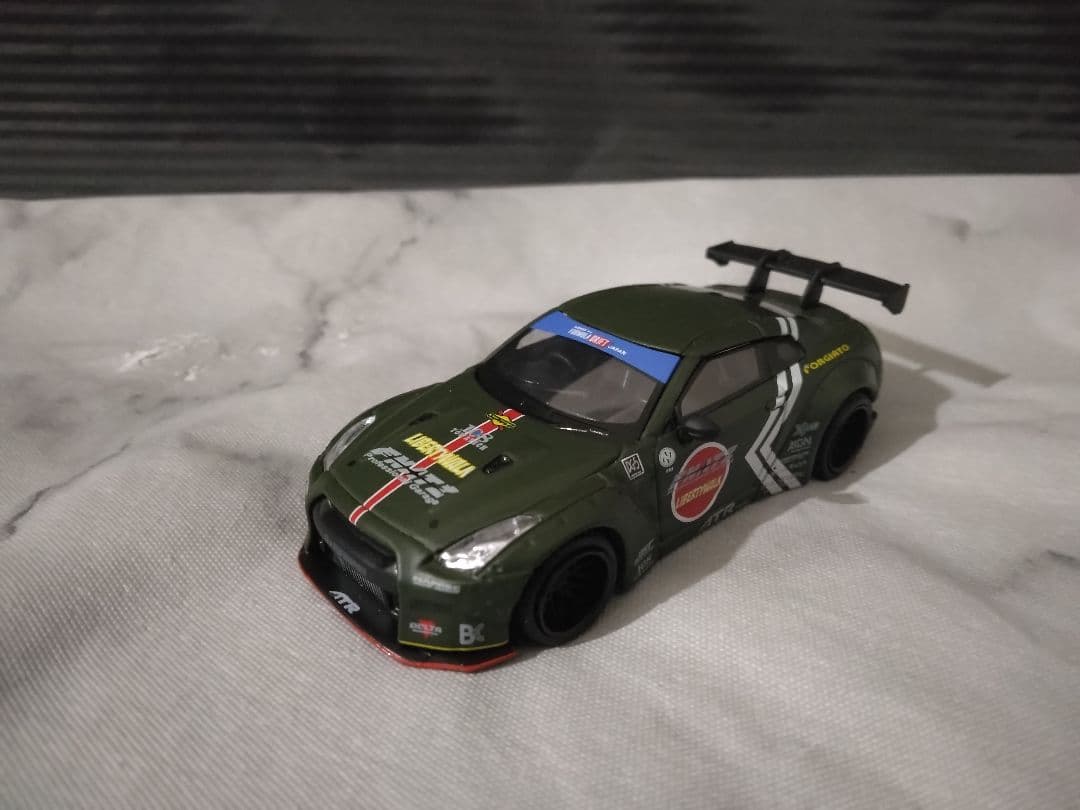 minigt zero fighter　リバティーウォーク　r35　訳あり