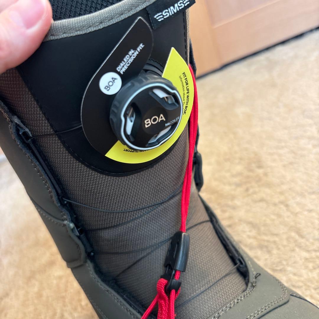 超美品 2024 zuma ダイヤル式 スノーボードブーツ 26cm