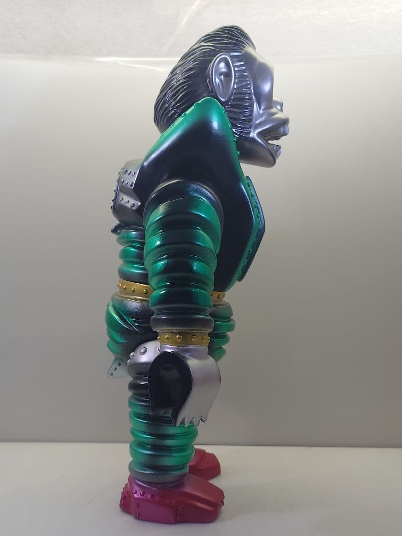 ターゲットアース マシンゴリラ 東京タワー ソフビ フィギュア