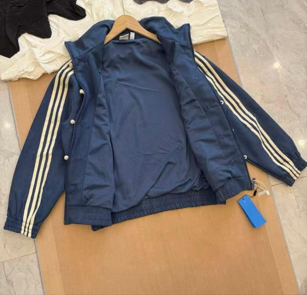 XS 海外限定adidas originals トラックジャケット　アディダス