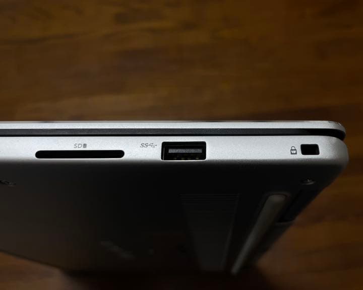 Windowsノート本体 Dell Inspiron 13 7000 Series -7370 I7