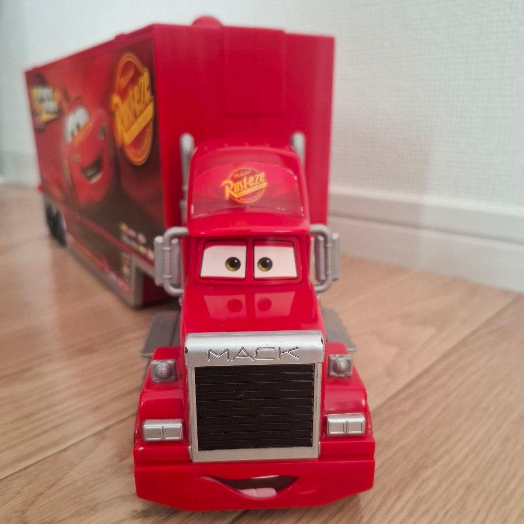 カーズトミカ たくさんのせよう！大きなマック