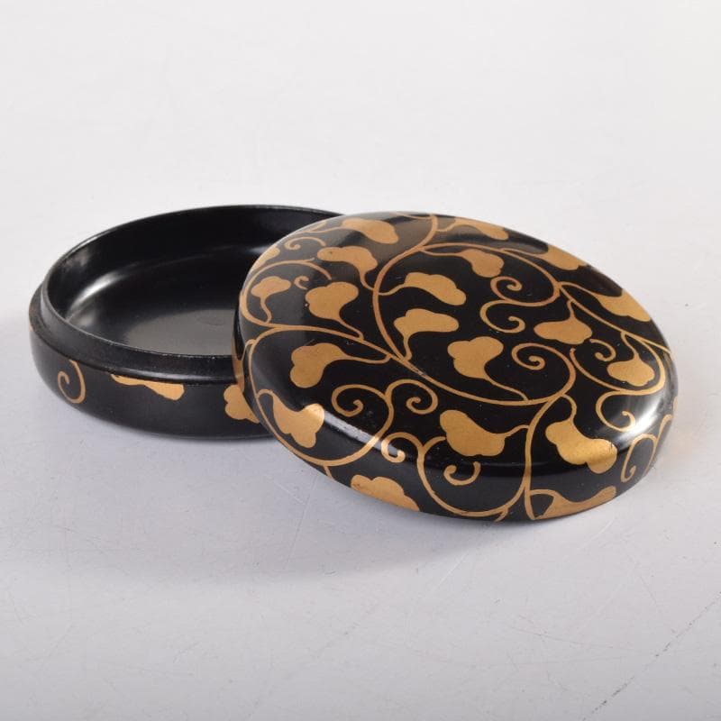 茶道具　黒漆塗　金彩蒔絵　草文　香合　時代箱付　V　8276