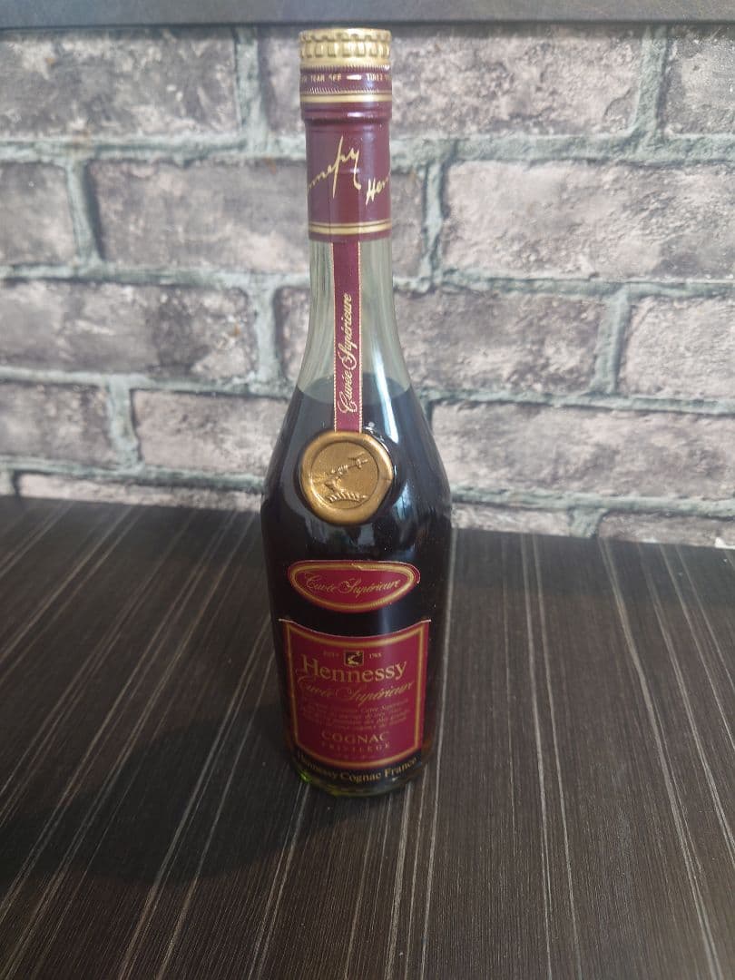 Hennessy brandy ヘネシー キュベ スペリオール700ml 40%