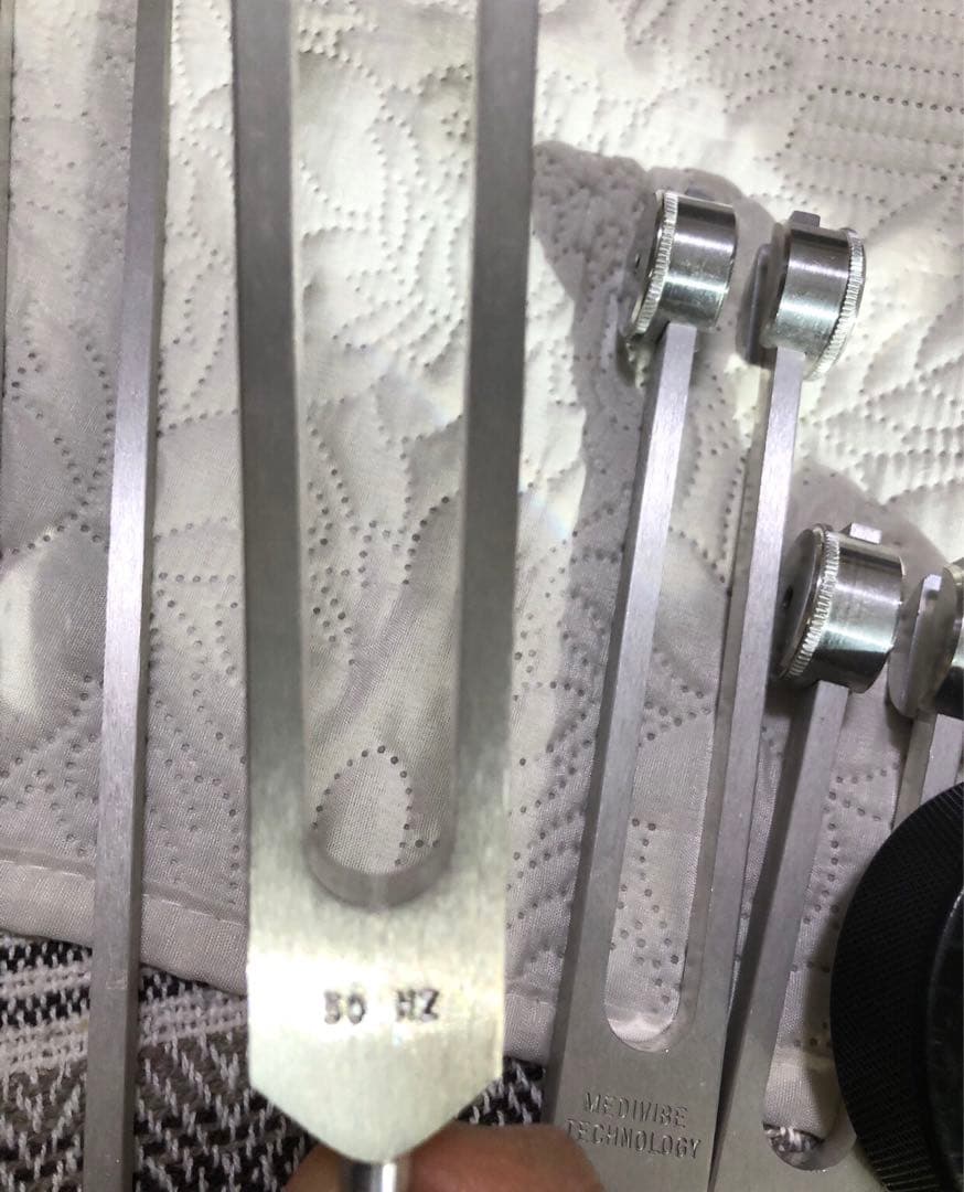 MEDIVIBE社 ボーンチューナー＋ボーンオーム 音叉 アクティベーター