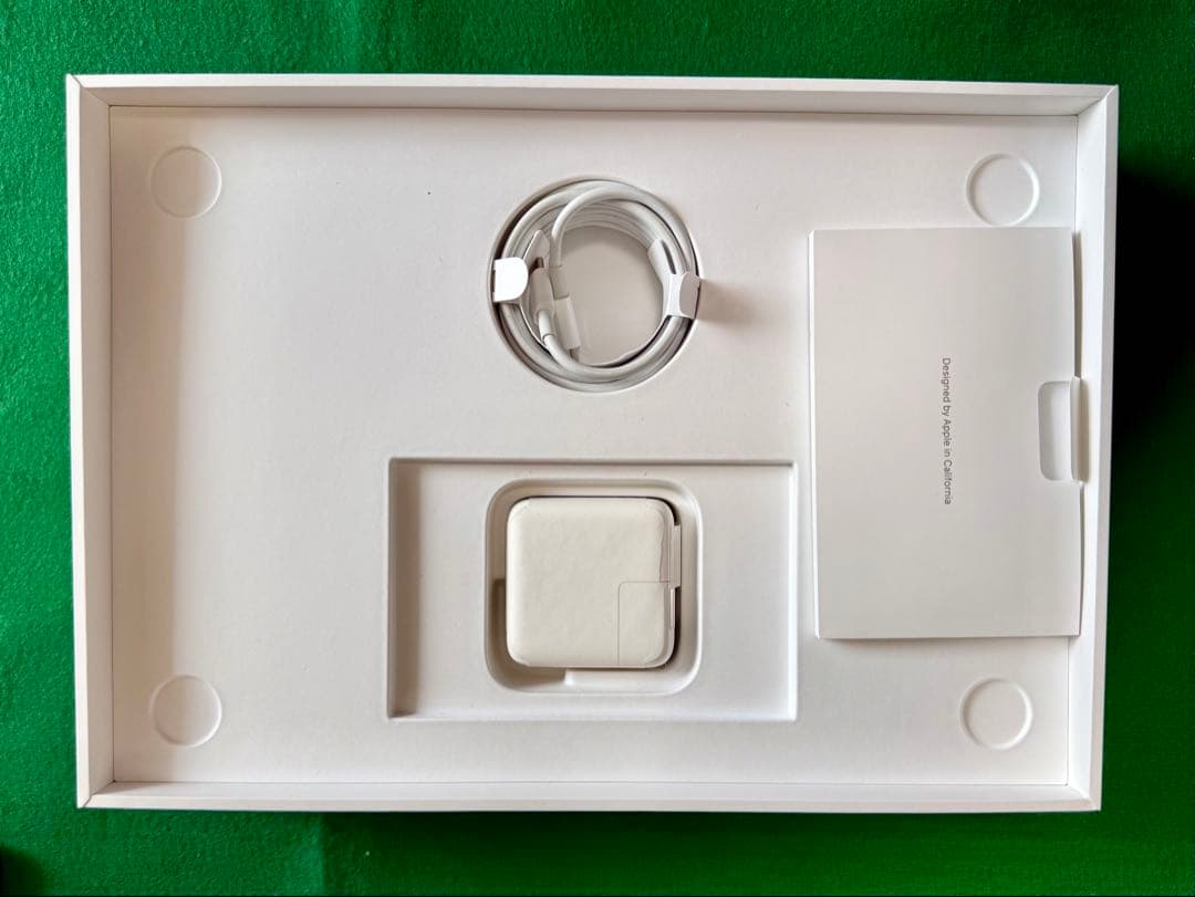 【極美品】MacBook Air 2020, 16GB/512GB