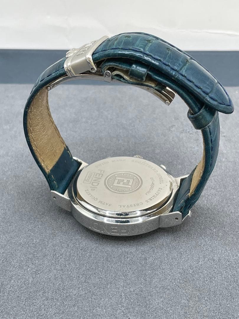 M148 FENDI フェンディ クロノグラフ 腕時計 クオーツ 青文字盤