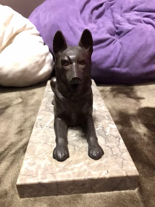 彫刻家　古川順三　junzo サイン入　大理石　犬　銅製 ブロンズ 置物