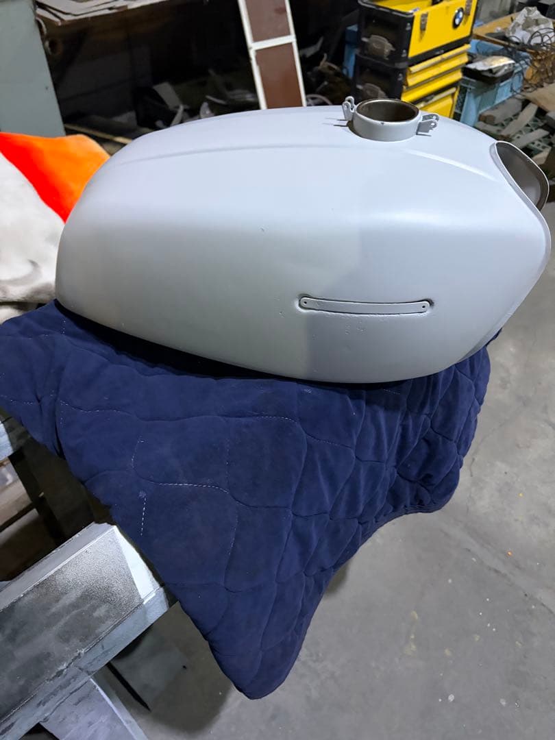 T*様 gt380 タンク