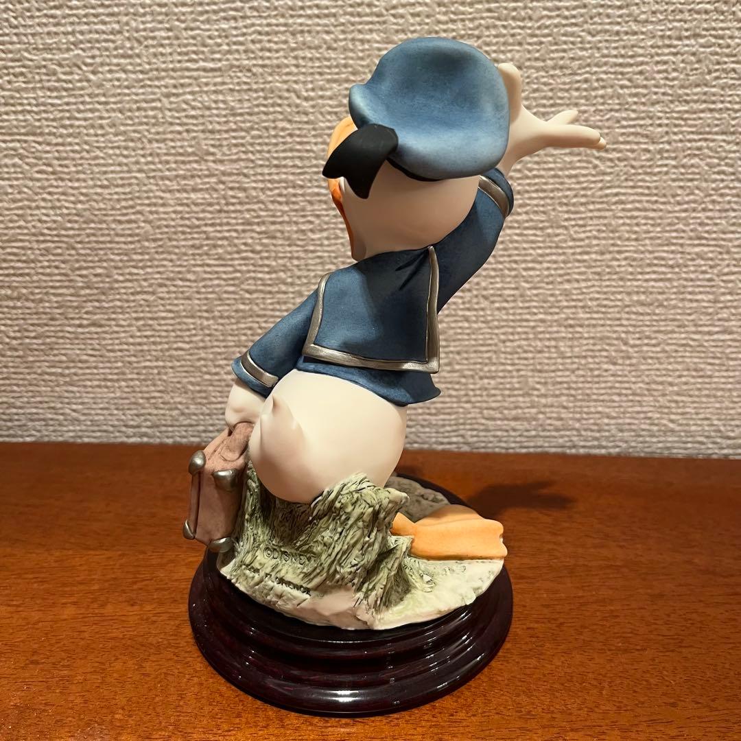 美品　ジョゼッペアルマーニ　ドナルドダック　人形　陶器　ディズニー　置物