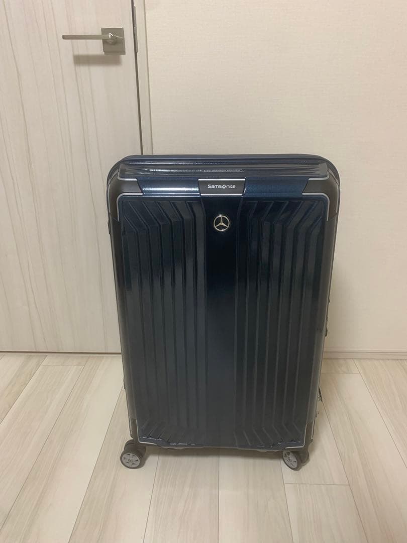 サムソナイトスーツケース(４輪) メルセデス・ベンツコラボ スーツケース　75L