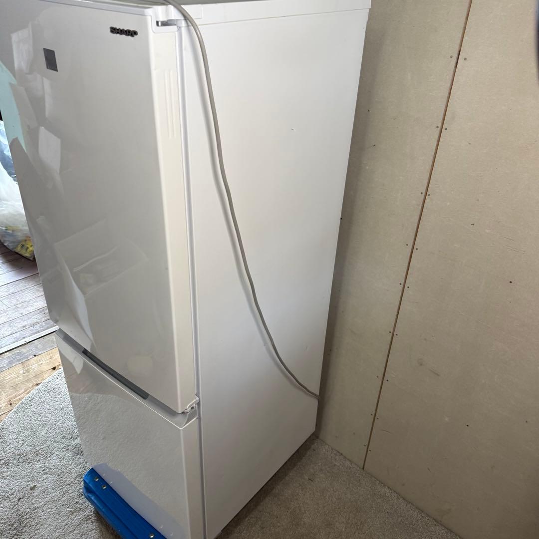 【207】SHARP 冷蔵庫　SJ-18E8-KW 179L 2021年