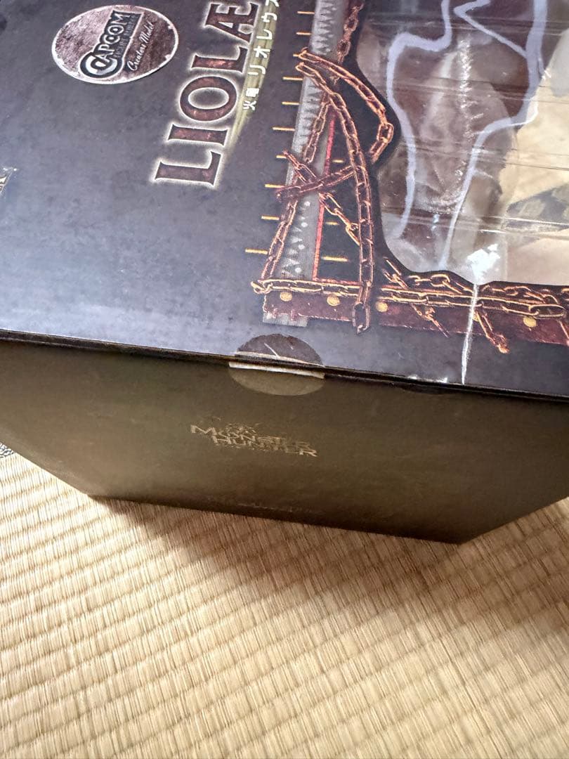 銀火竜リオレウス　クリエイターズモデル　開封済み