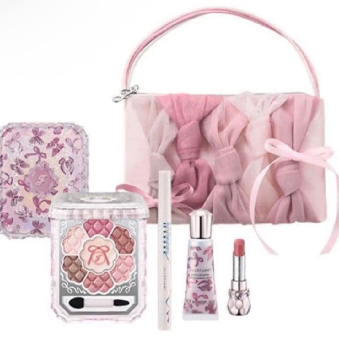 JILLSTUART クリスマスコフレ 2025 ジルスチュアート