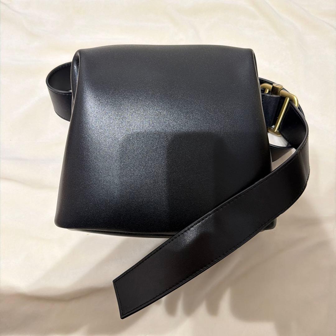 OSOI MINI BROT BLACK ショルダーバッグ