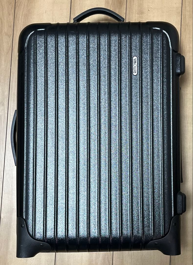リモワ（TSAロック付） 2輪スーツケースサルサ 851.52ブラック 35L