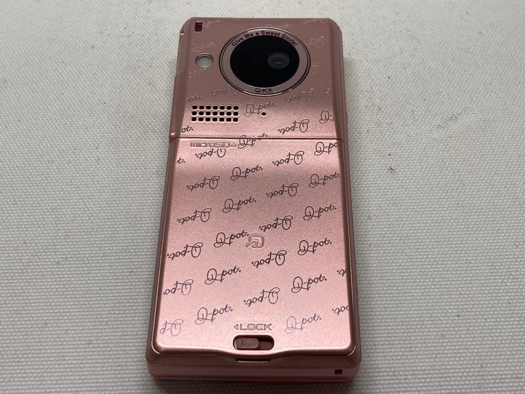 美品　docomo　Q-Pot.　SH-04B　SHARP　i364d238dd