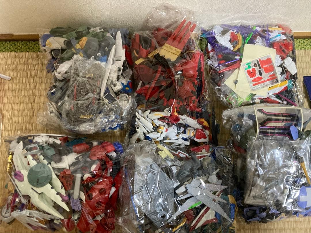 ガンプラ　超大量　ジャンクパーツまとめ売り　現状販売品