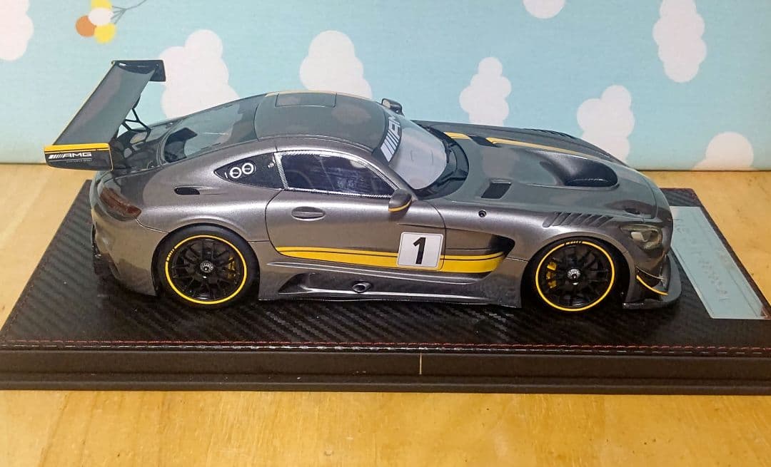 1/18 ベンツAMG GT3
