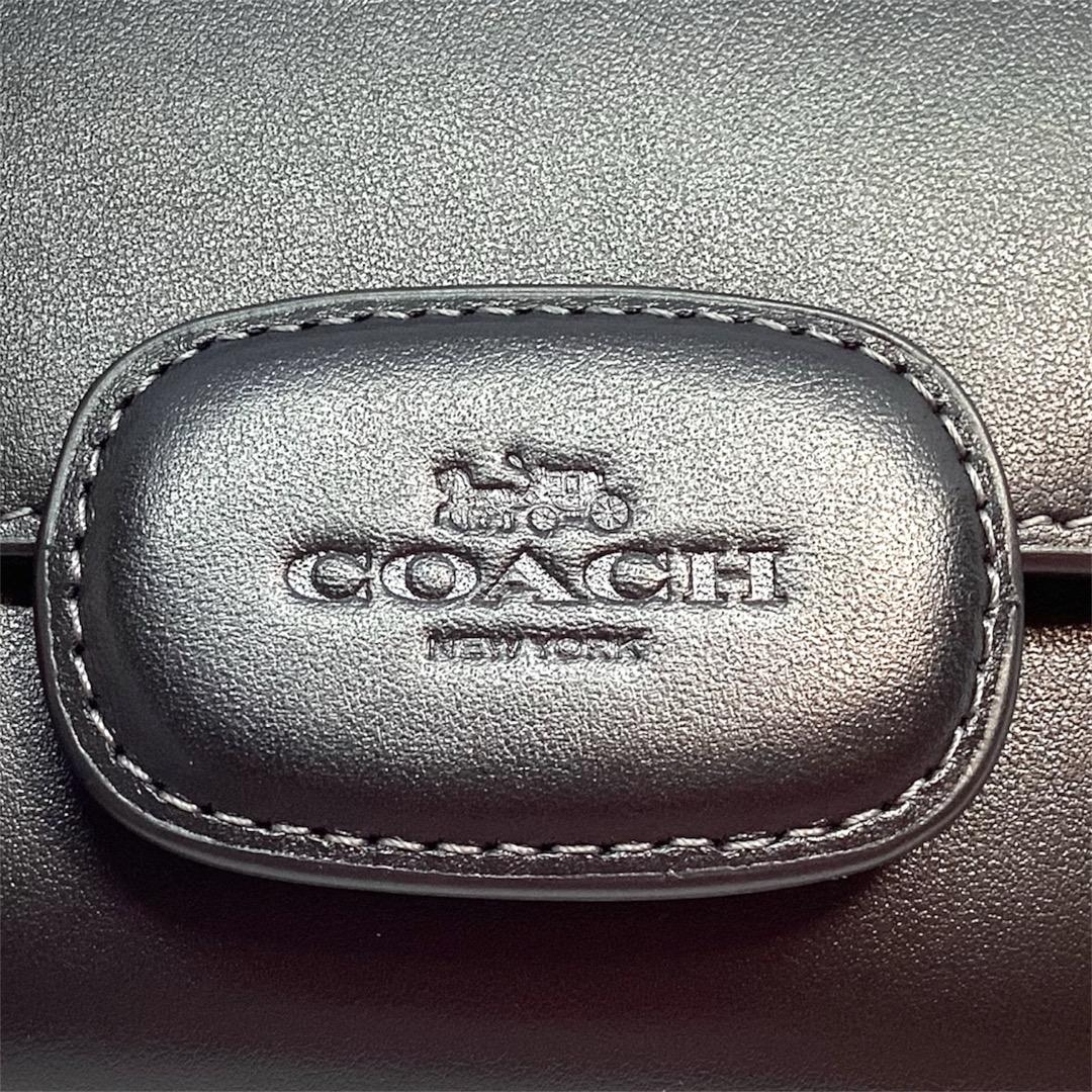 【箱なし特別価格】新品　コーチ　二つ折り財布　ブラック　CT985