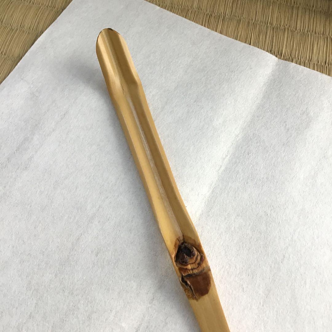 茶杓銘:弐千歳ト号楽只斎作鶴亀写　松尾流十二代松尾宗典作　妙玄斎書付　S86CS