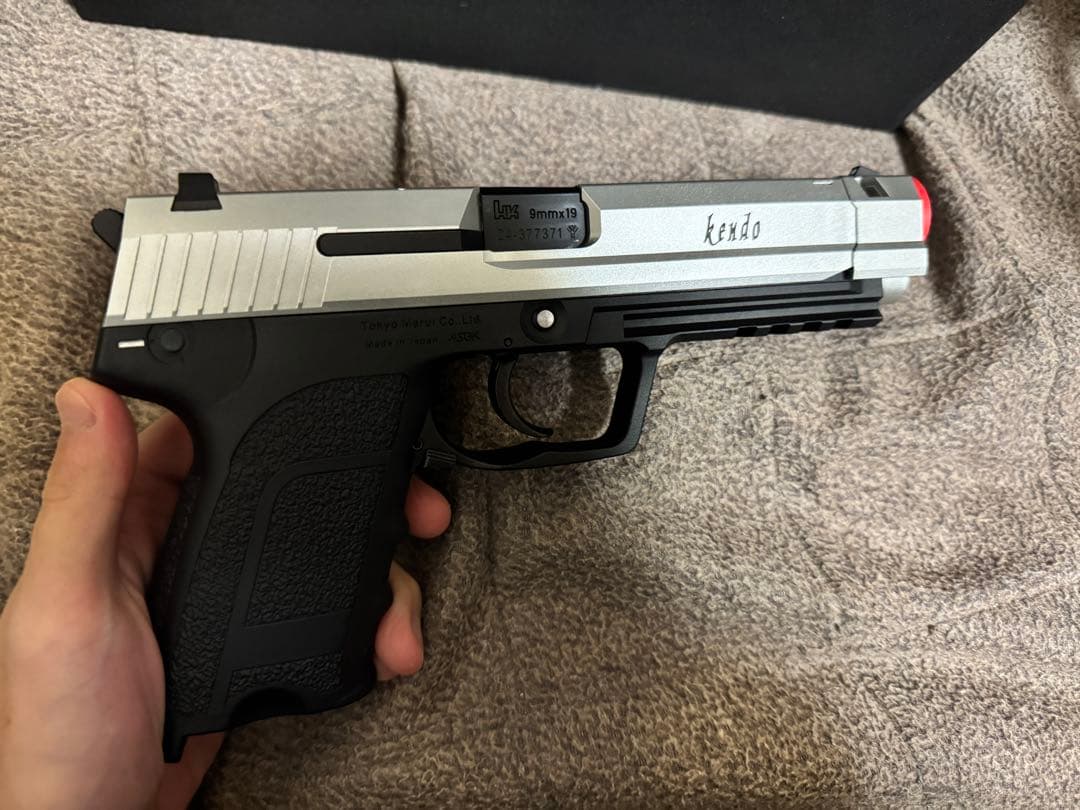 東京マルイ SG-09R バイオハザード RE:4 ガスガン sg09r