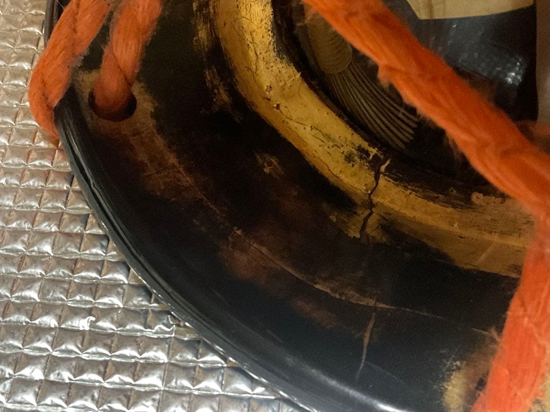 鼓／年代物。金時絵【汚れ、鼓裏にヒビ割れが少しだけ御座います。】