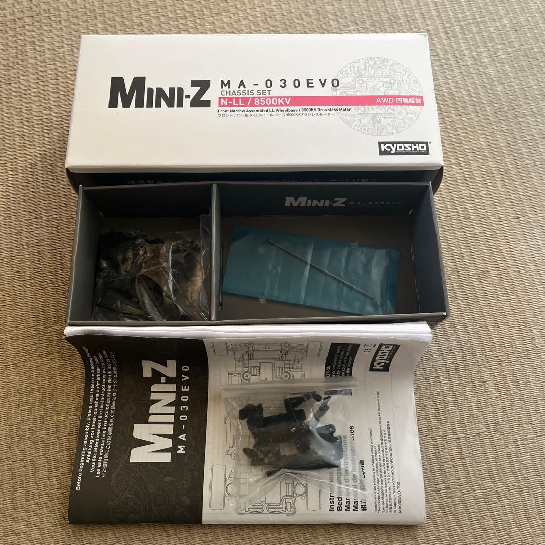 ミニッツ　DWS付　ma-030 evo AWD ボディ　アルミホイール付