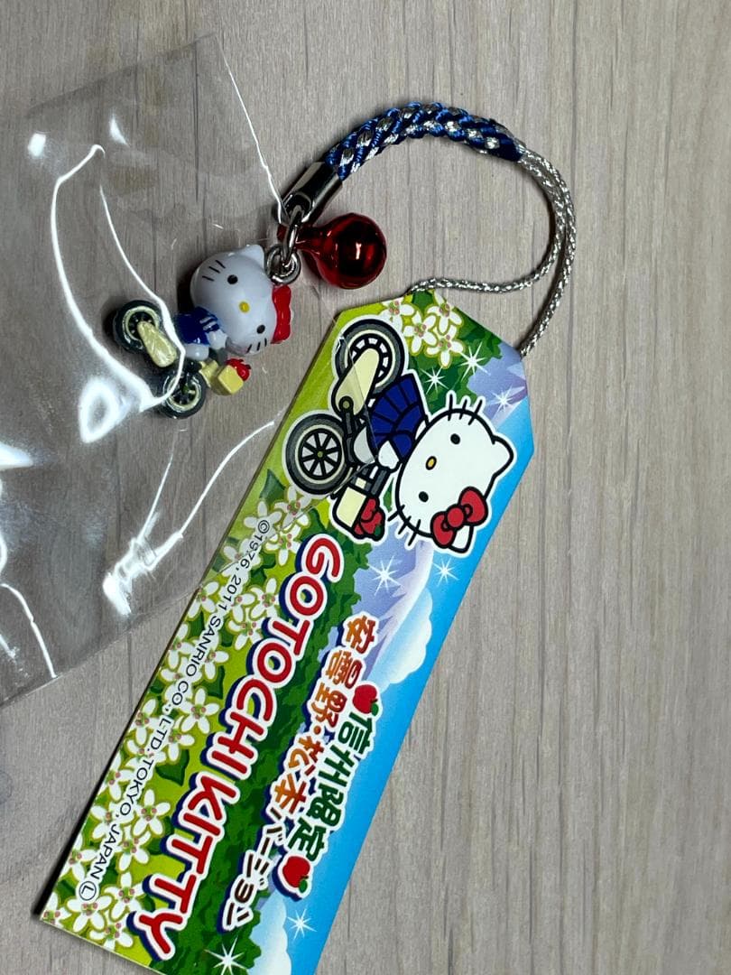 ご当地キティ　ハローキティ 長野・岐阜限定　根付けストラップ